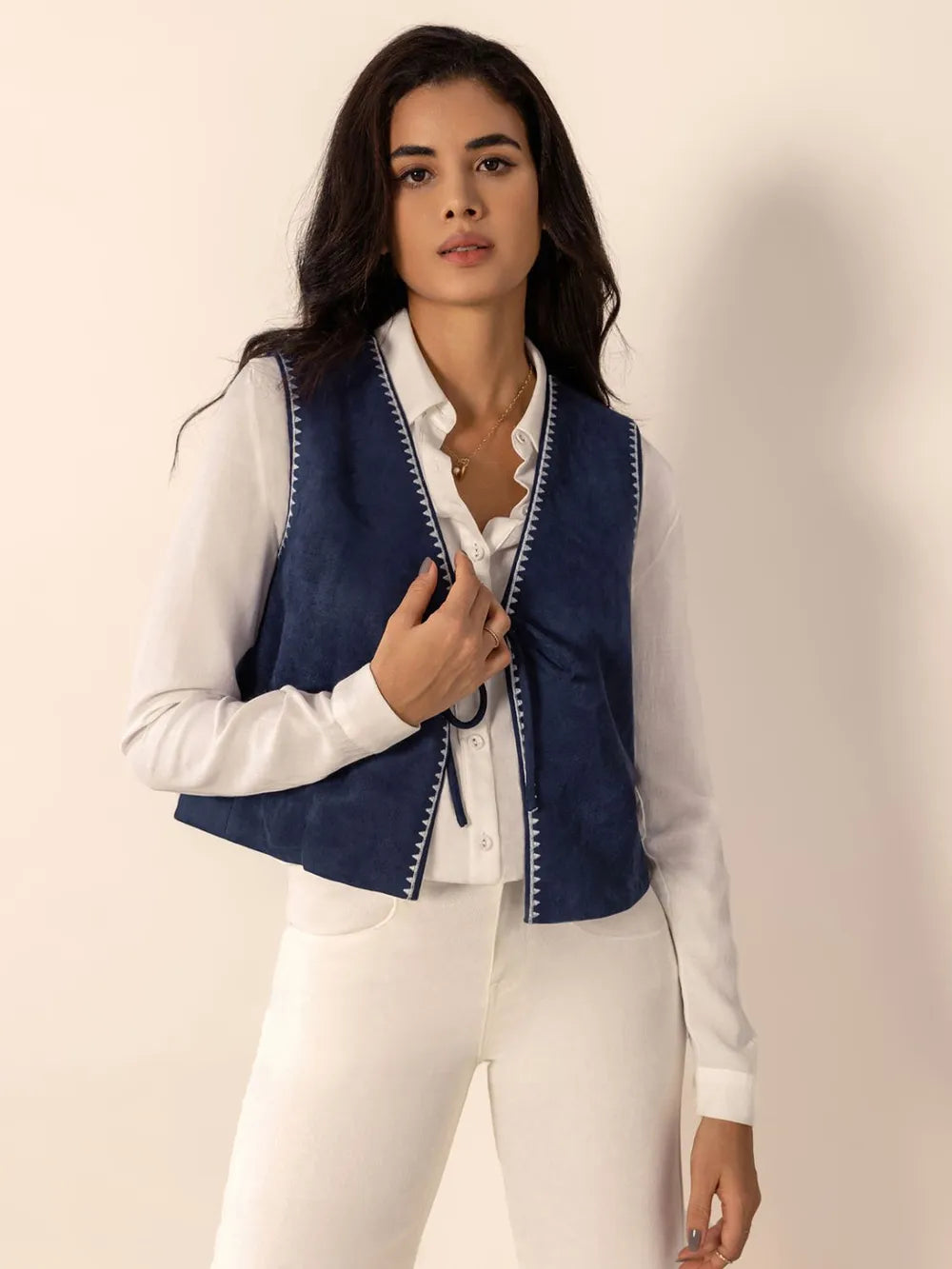 2ef9ebe4-5c39-4604-9771-be9f5dfc85a3-Max