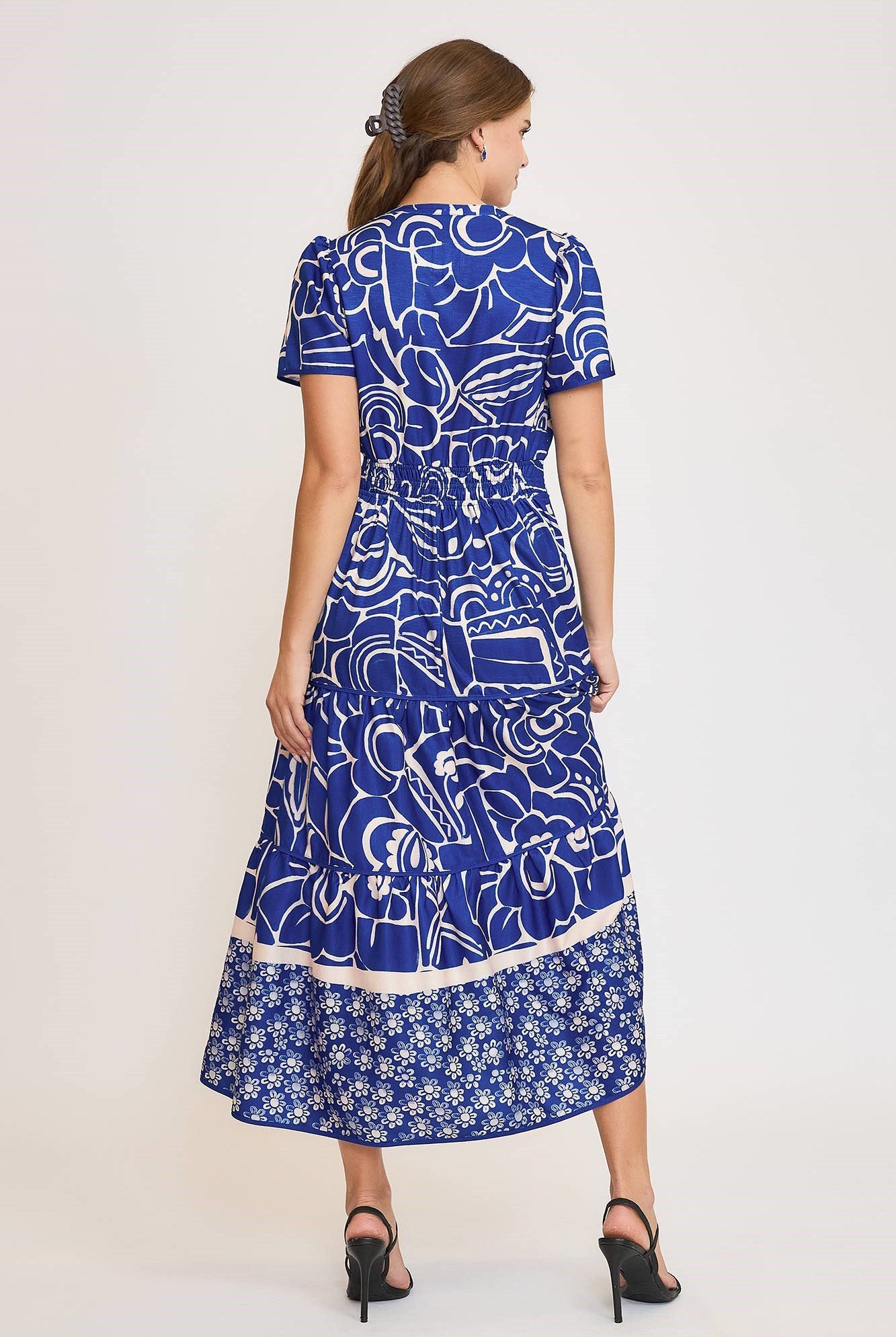 9dc4b838-c953-482c-bc10-34b8267e4ee6-Max