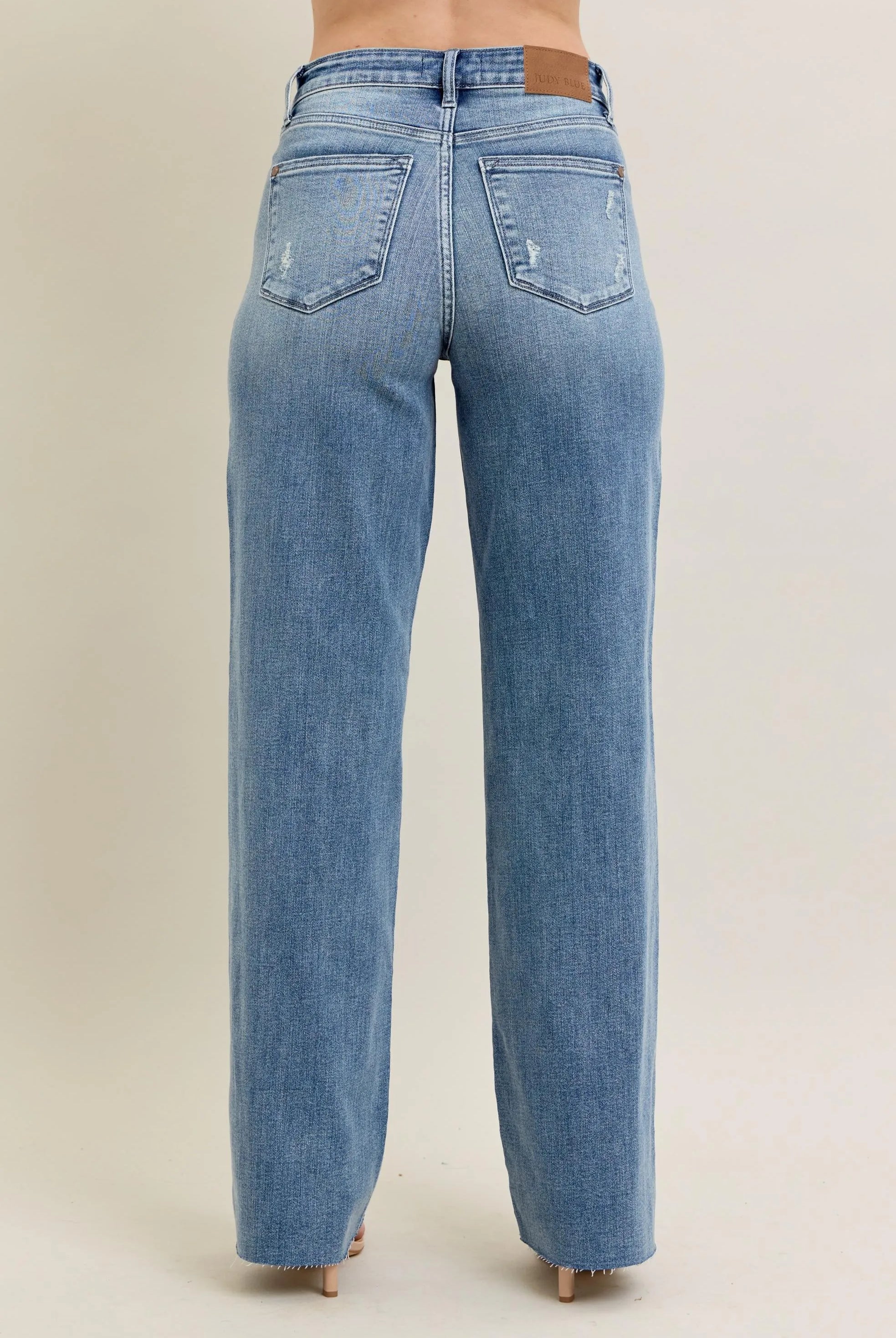 ba4a242151f34908a0720403dd67ef66-Max-Origin