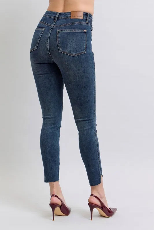 d7d96b1c9a1640a28b38309e688d75dc-Max-Origin